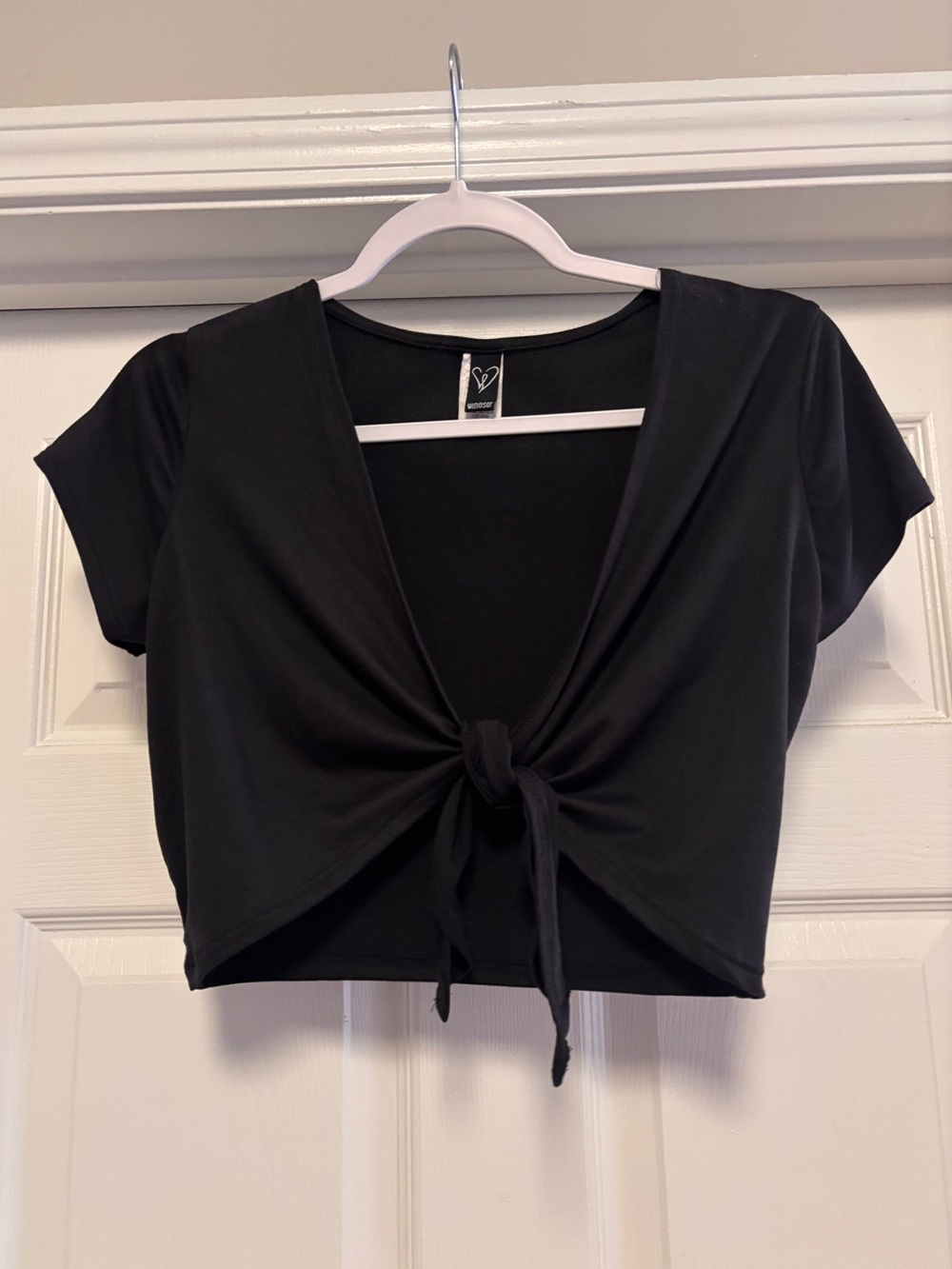Windsor Black Tie-Front Cropped Top